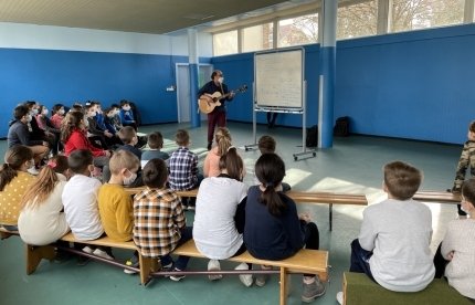 Retour sur... Chansons en création avec les Enfantastiques Retour sur... Chansons en création avec les Enfantastiques